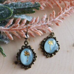 Bronze Palm Tree Drop Earrings: Antique-Style Brass Dangles